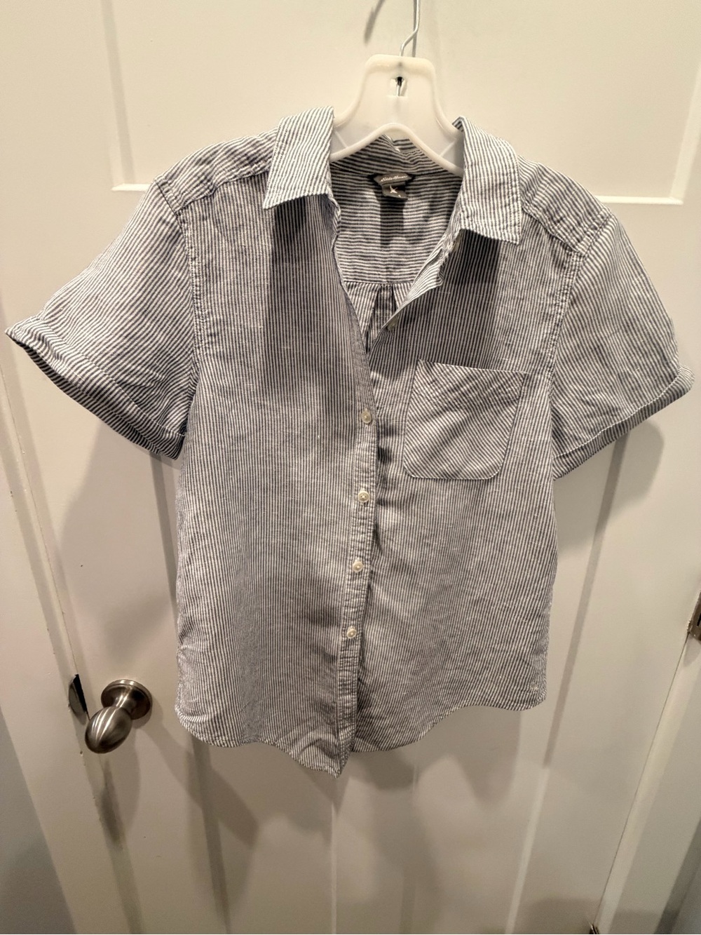 Eddie Bauer Blue White Striped Button Front Shirt Small Short Sleeve Top